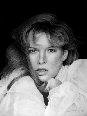 KIM BASINGER